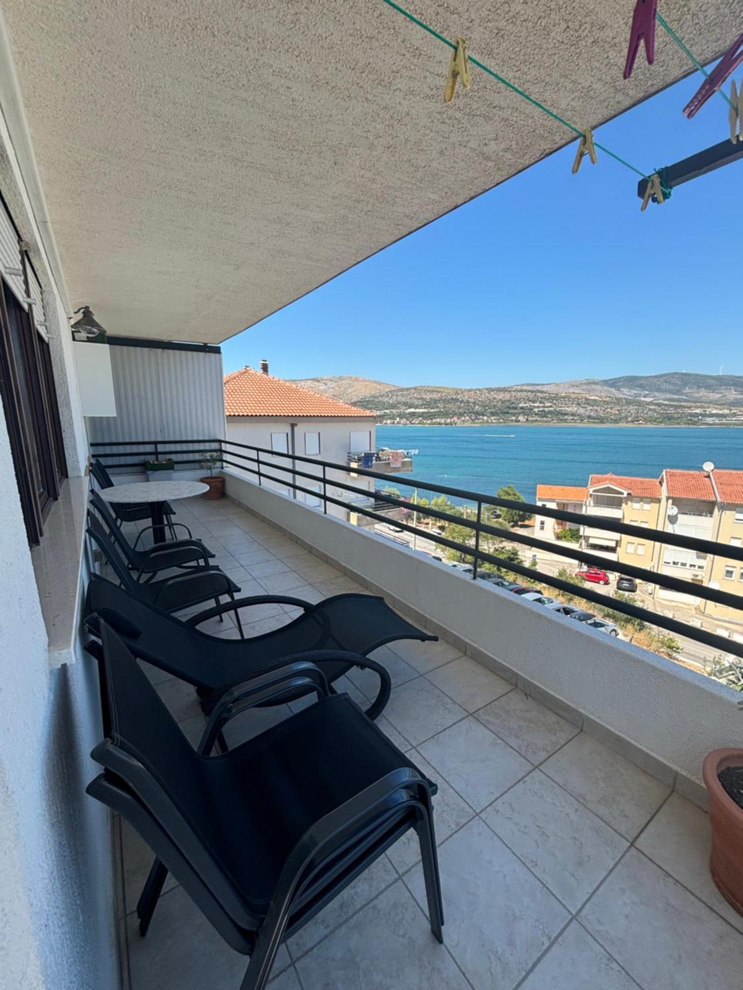 Apartment Magnolia Трогир Екстериор снимка